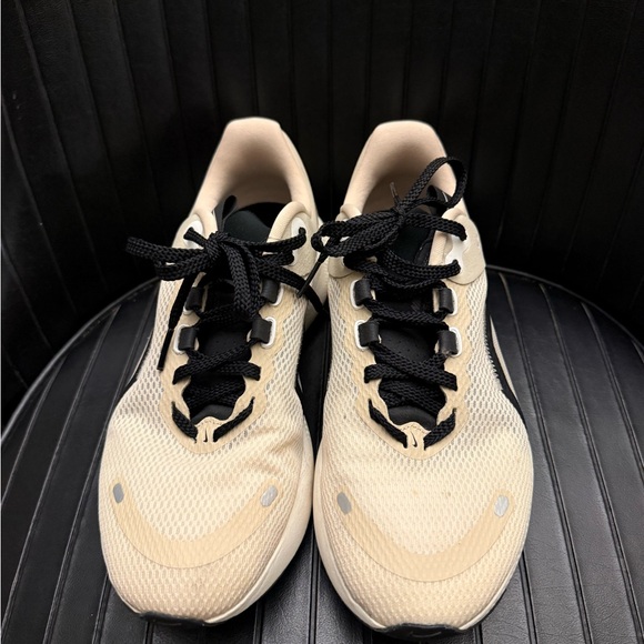 Nike React - Picture 3 of 3